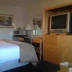 Eastglen Inn