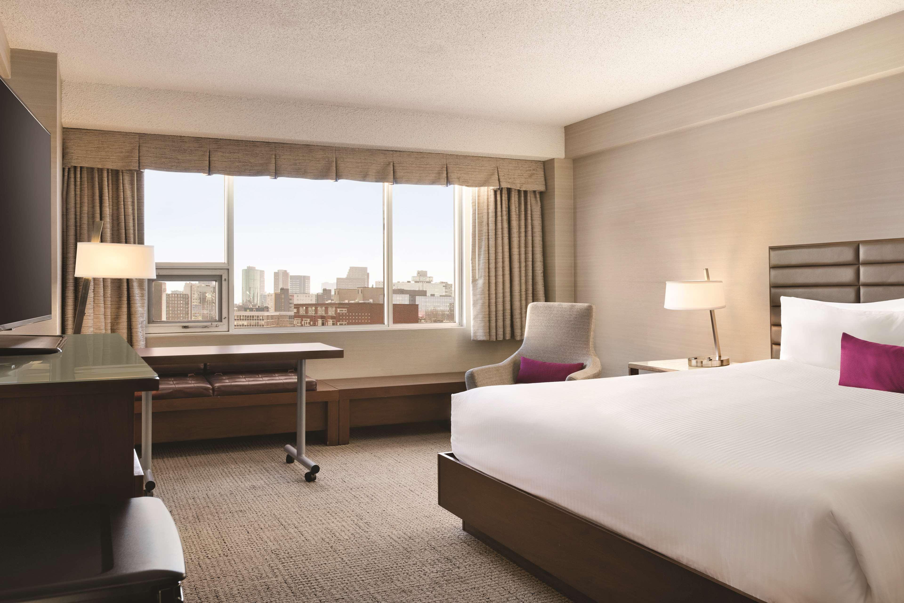 Coast Plaza By Apa Hotel Edmonton