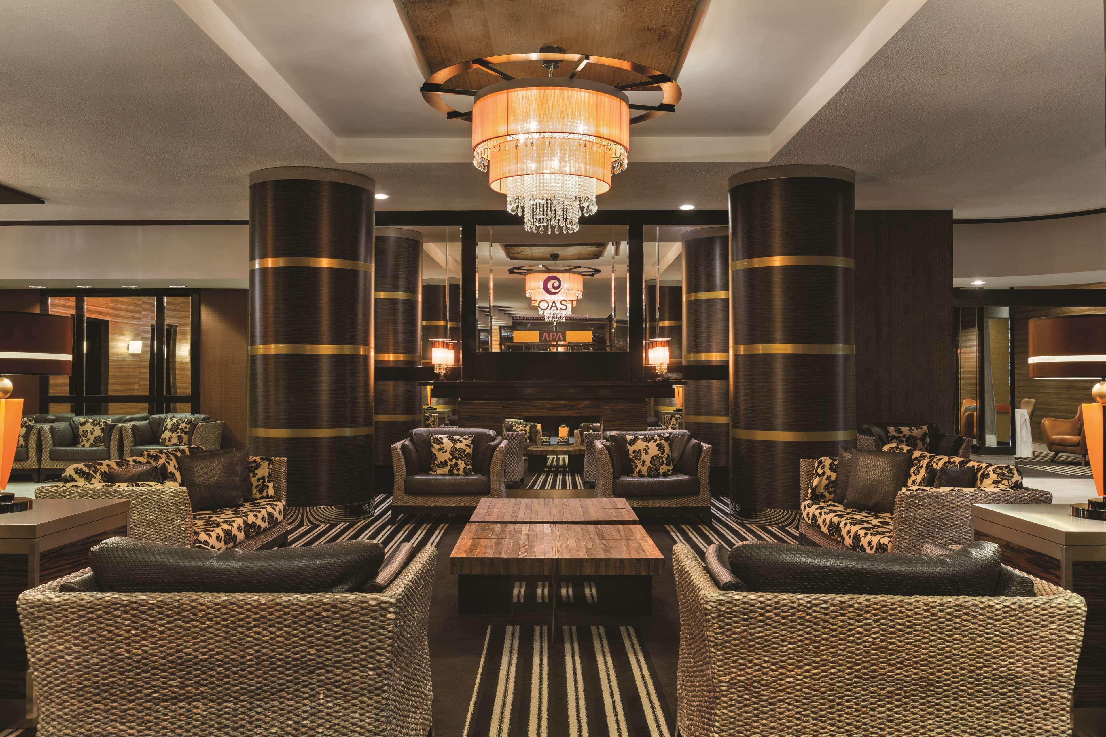 Coast Plaza By Apa Hotel 4*