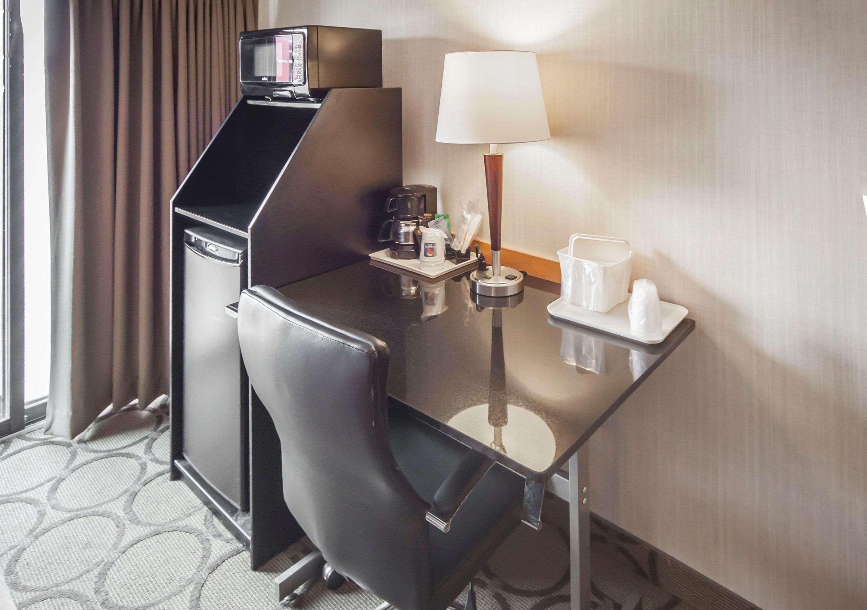 Comfort West Inn