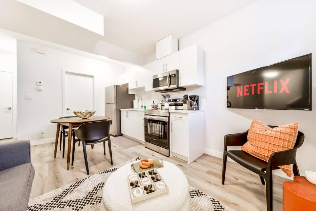 Cozy Nordic Utopia, Bsmt Near Wem & Dt, King Bed, Wifi