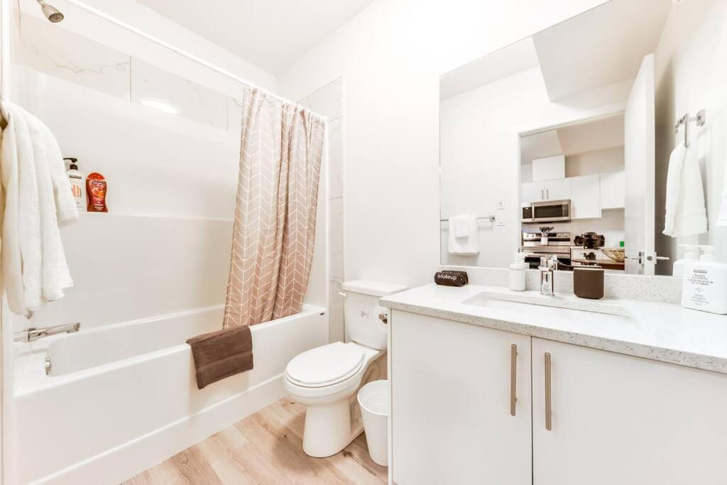 Cozy Nordic Utopia, Bsmt Near Wem & Dt, King Bed, Wifi