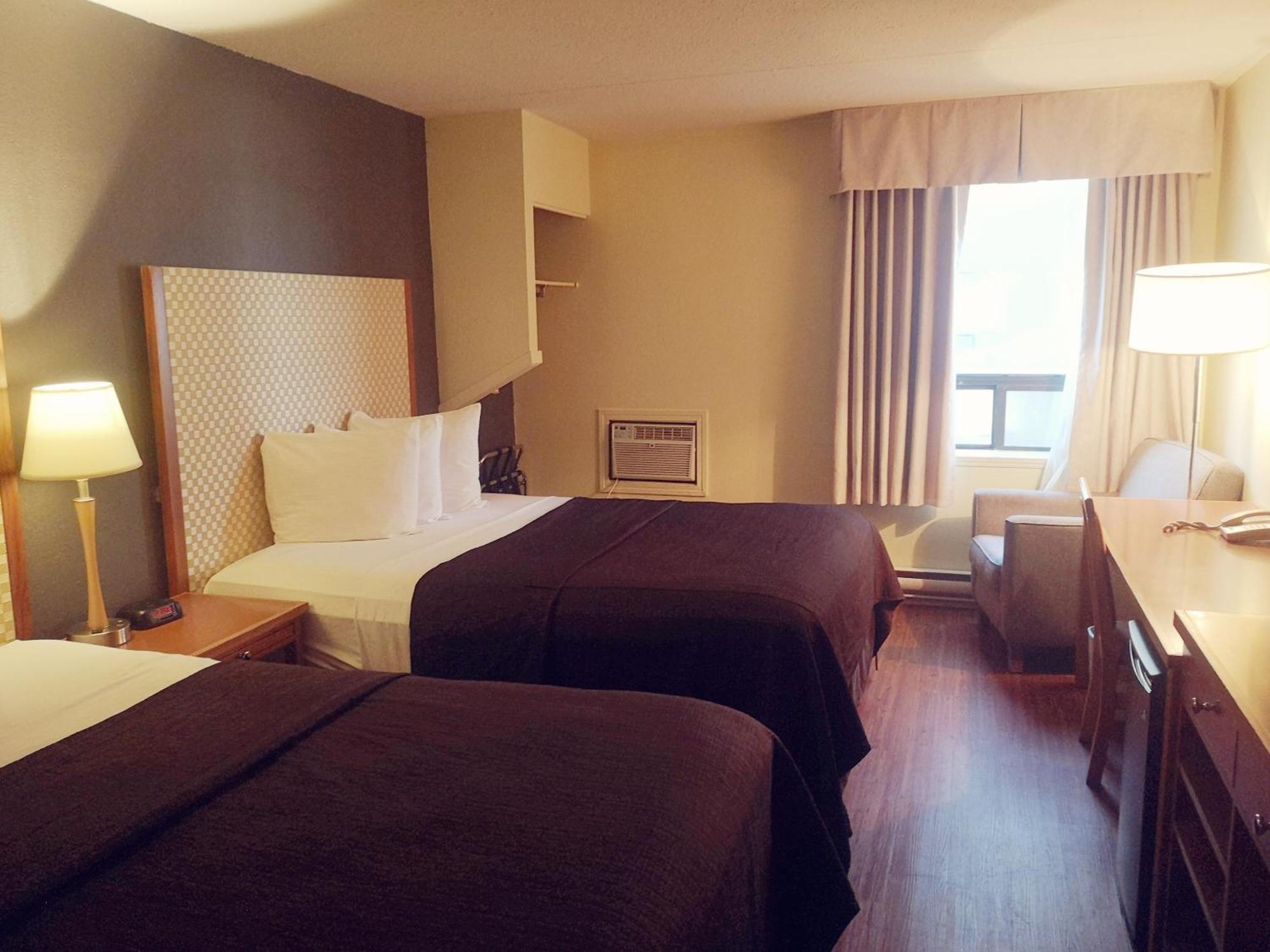Travelodge By Wyndham West 2* Edmonton