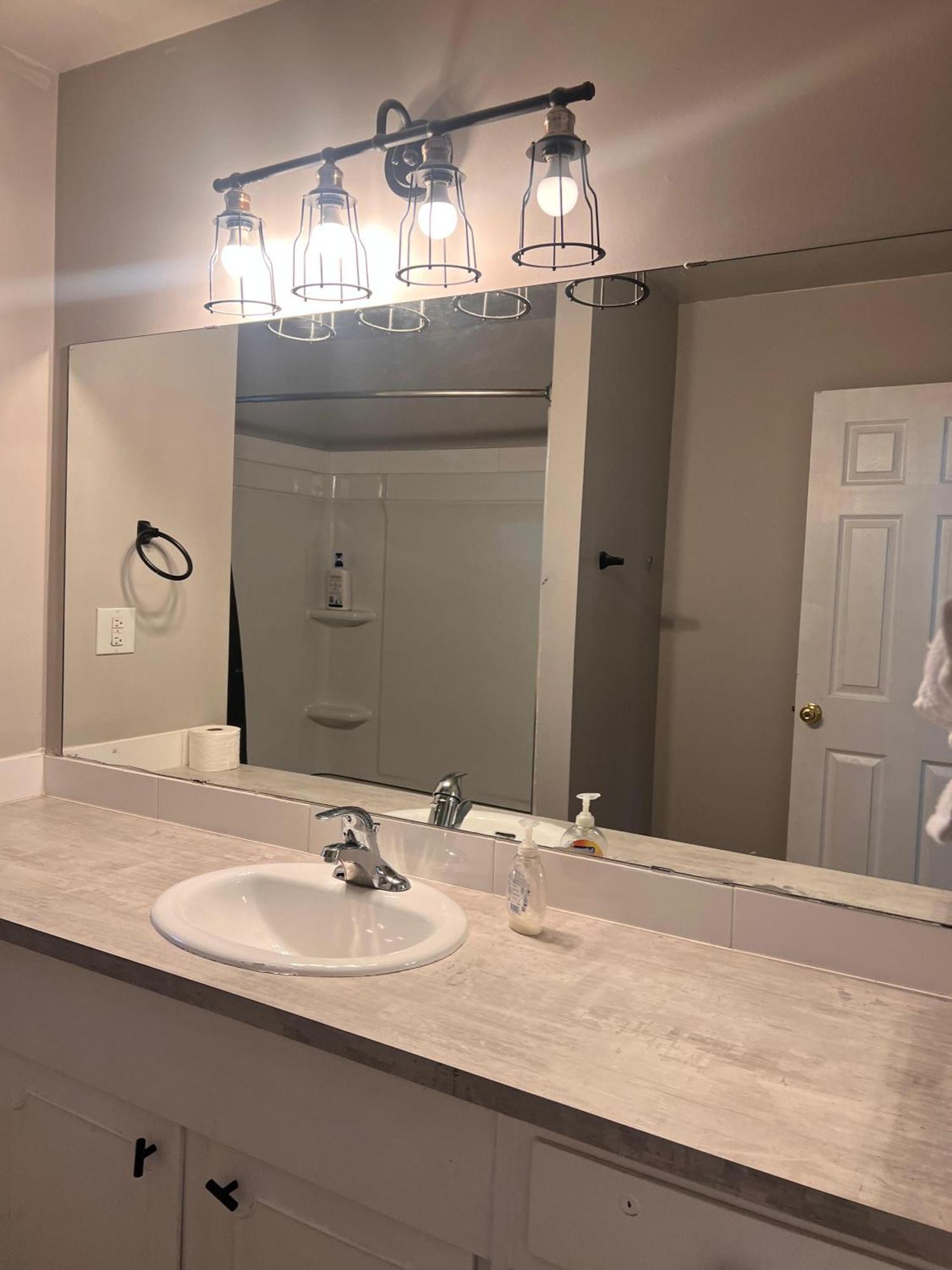 Vacation Near West Mall Homestay Edmonton