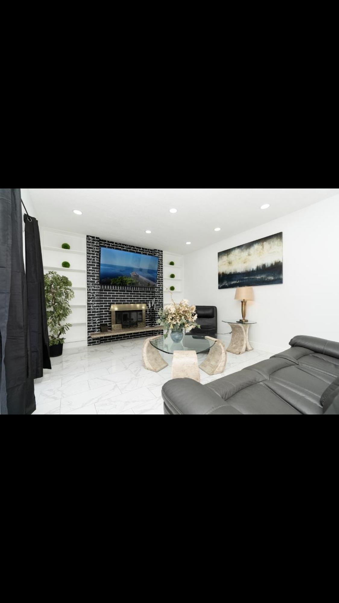 Modern And Luxury 3500 Sq Feet House Jetted Tub Over 10000 Sq Feet Lot Edmonton