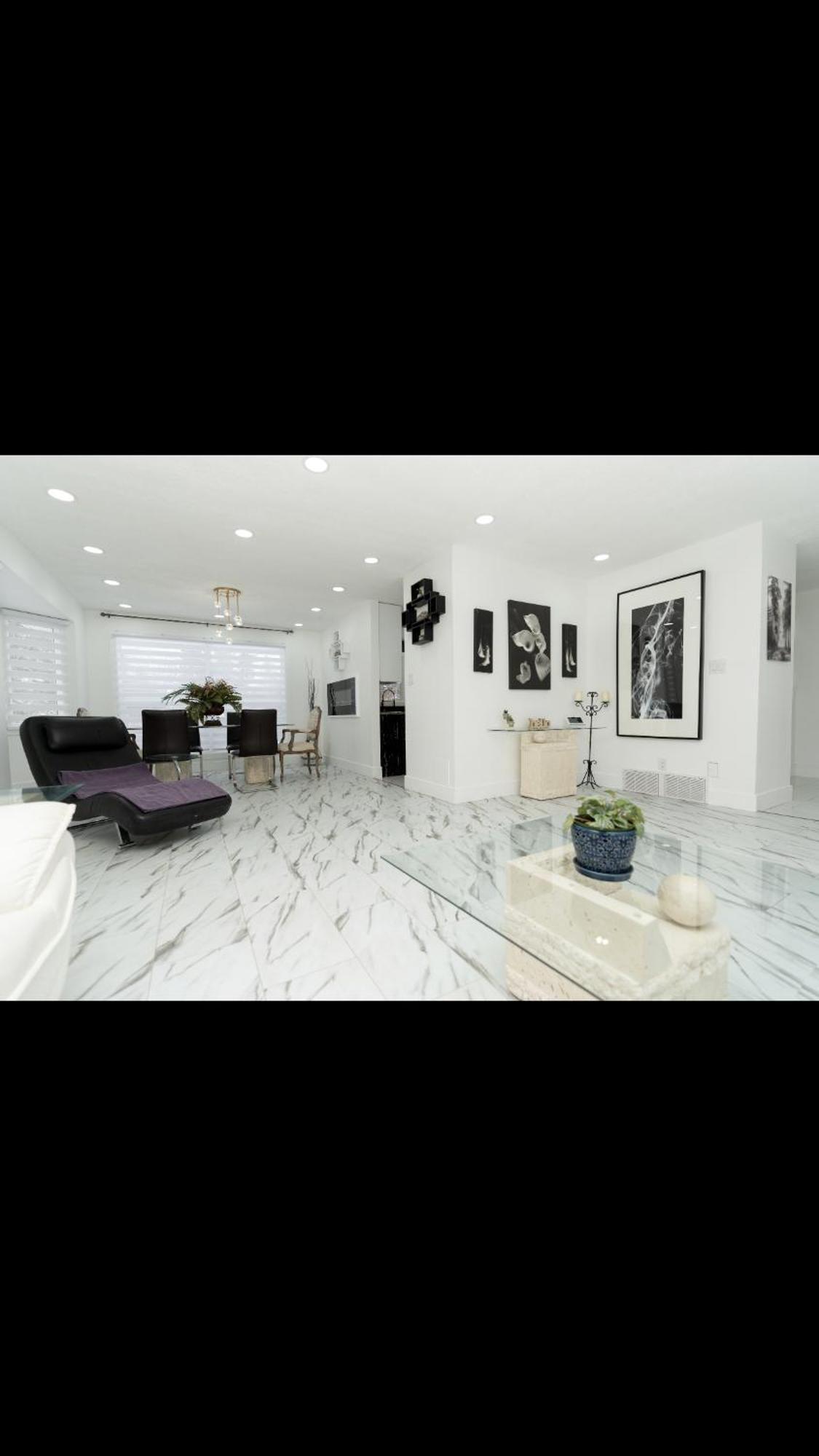 Modern And Luxury 3500 Sq Feet House Jetted Tub Over 10000 Sq Feet Lot Villa *