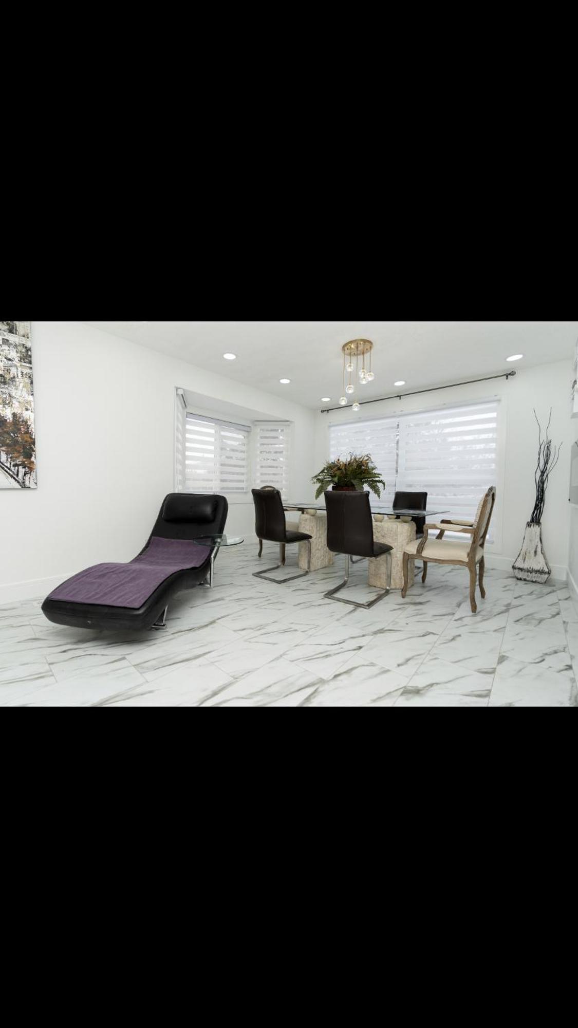 Villa Modern And Luxury 3500 Sq Feet House Jetted Tub Over 10000 Sq Feet Lot