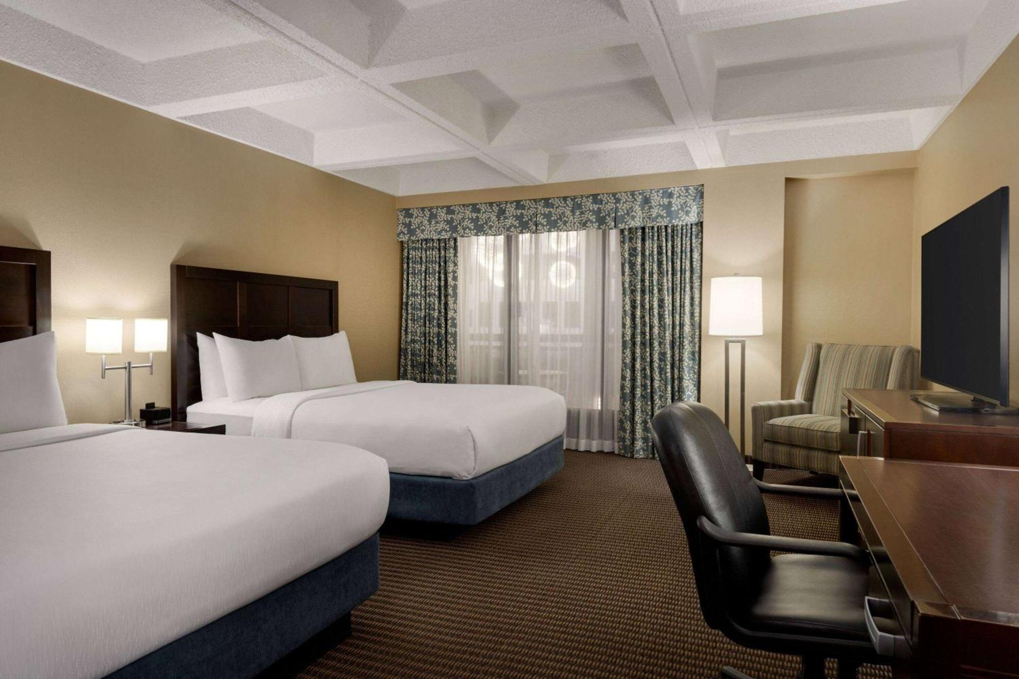 Wyndham And Conference Centre 4* Edmonton