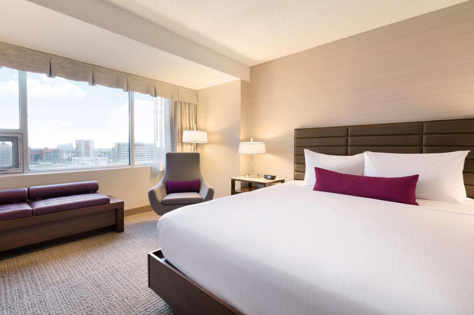 Coast Plaza By Apa Hotel 4*