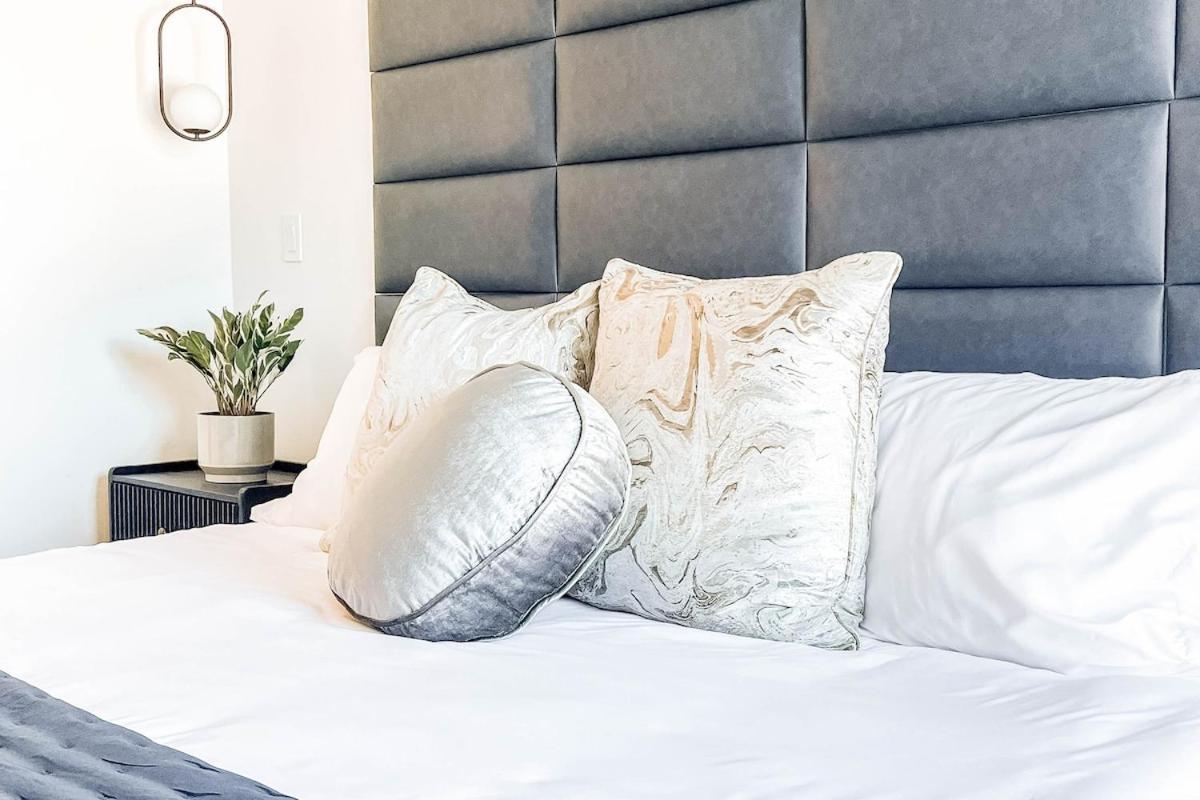 New-starry Nights Escape-king Bed-kids Secret Rm!