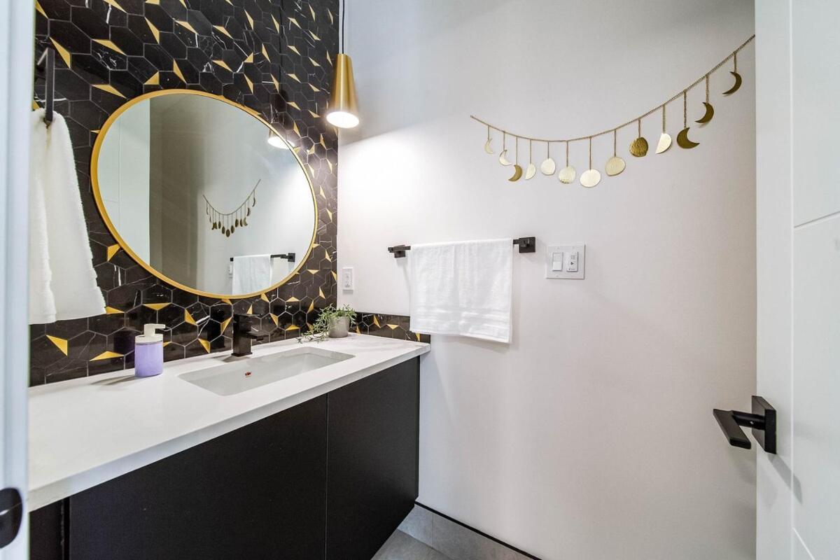Apartment New-starry Nights Escape-king Bed-kids Secret Rm!