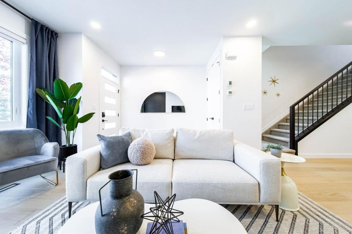 Apartment New-starry Nights Escape-king Bed-kids Secret Rm! *