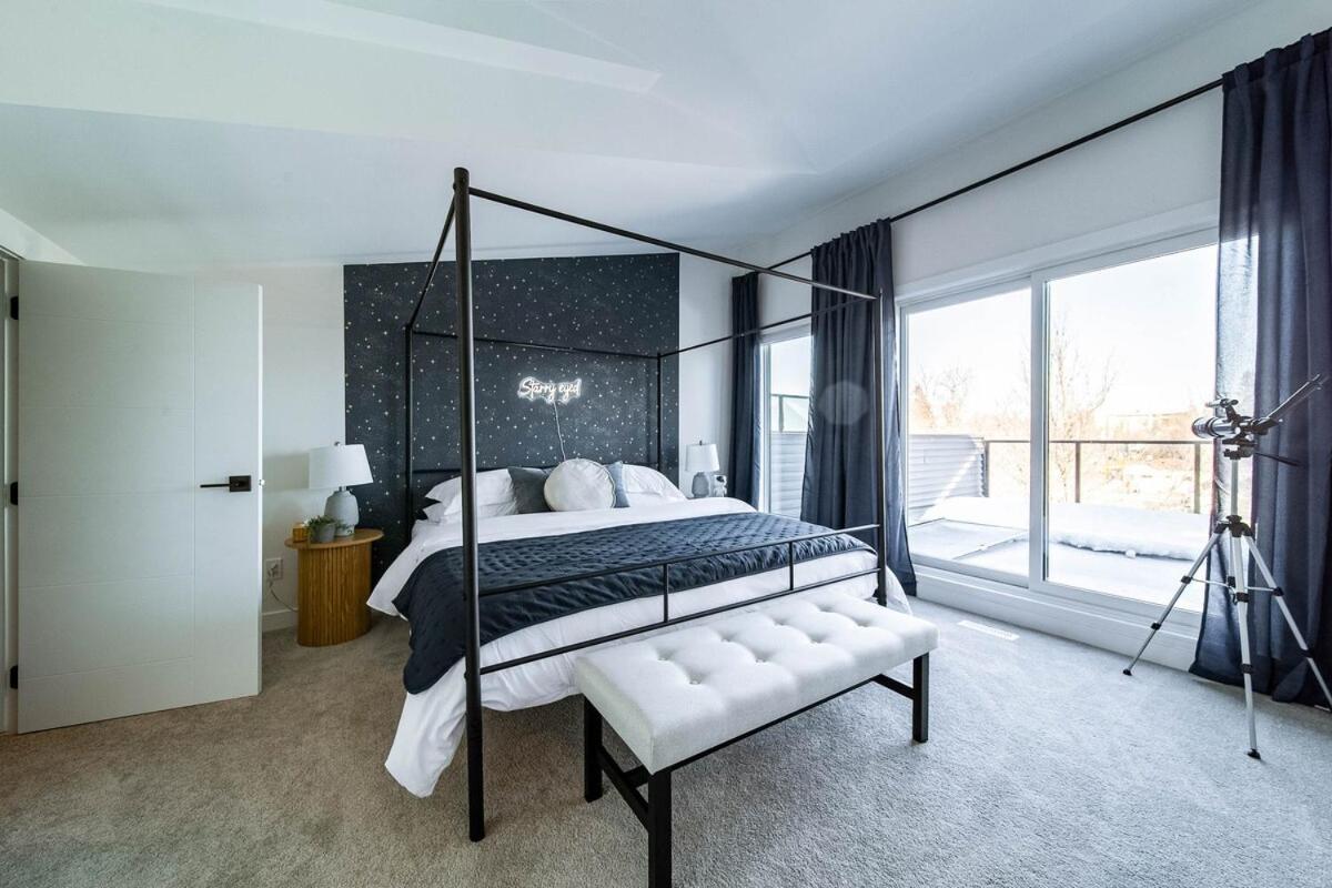 New-starry Nights Escape-king Bed-kids Secret Rm!