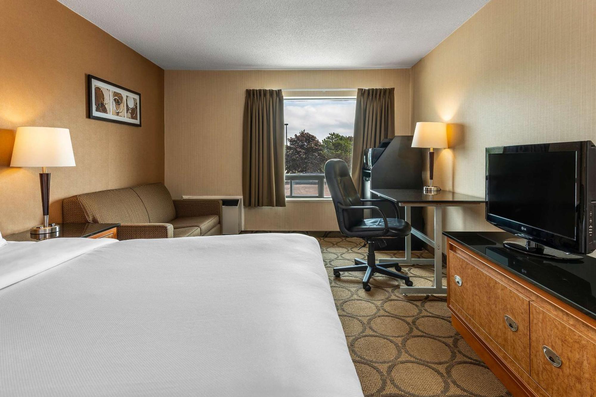 Comfort West Inn