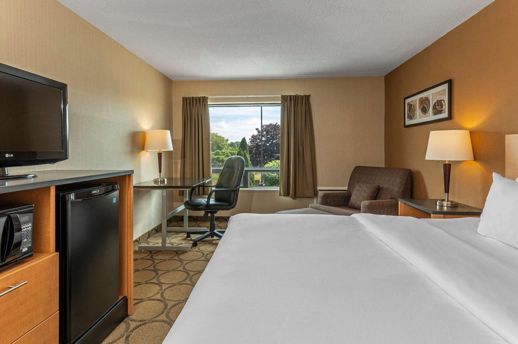 Comfort West Inn 3*