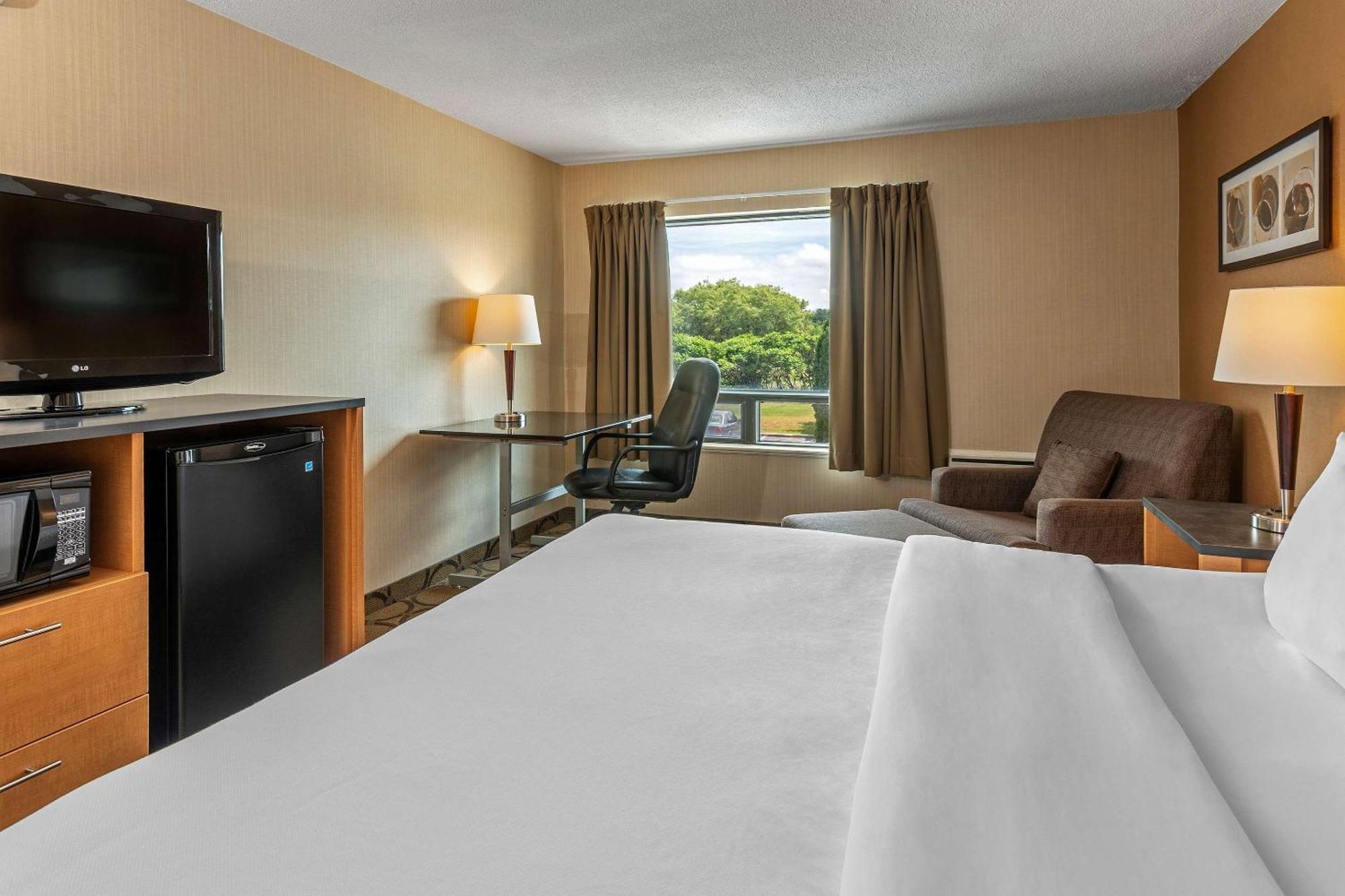 Comfort West 3*