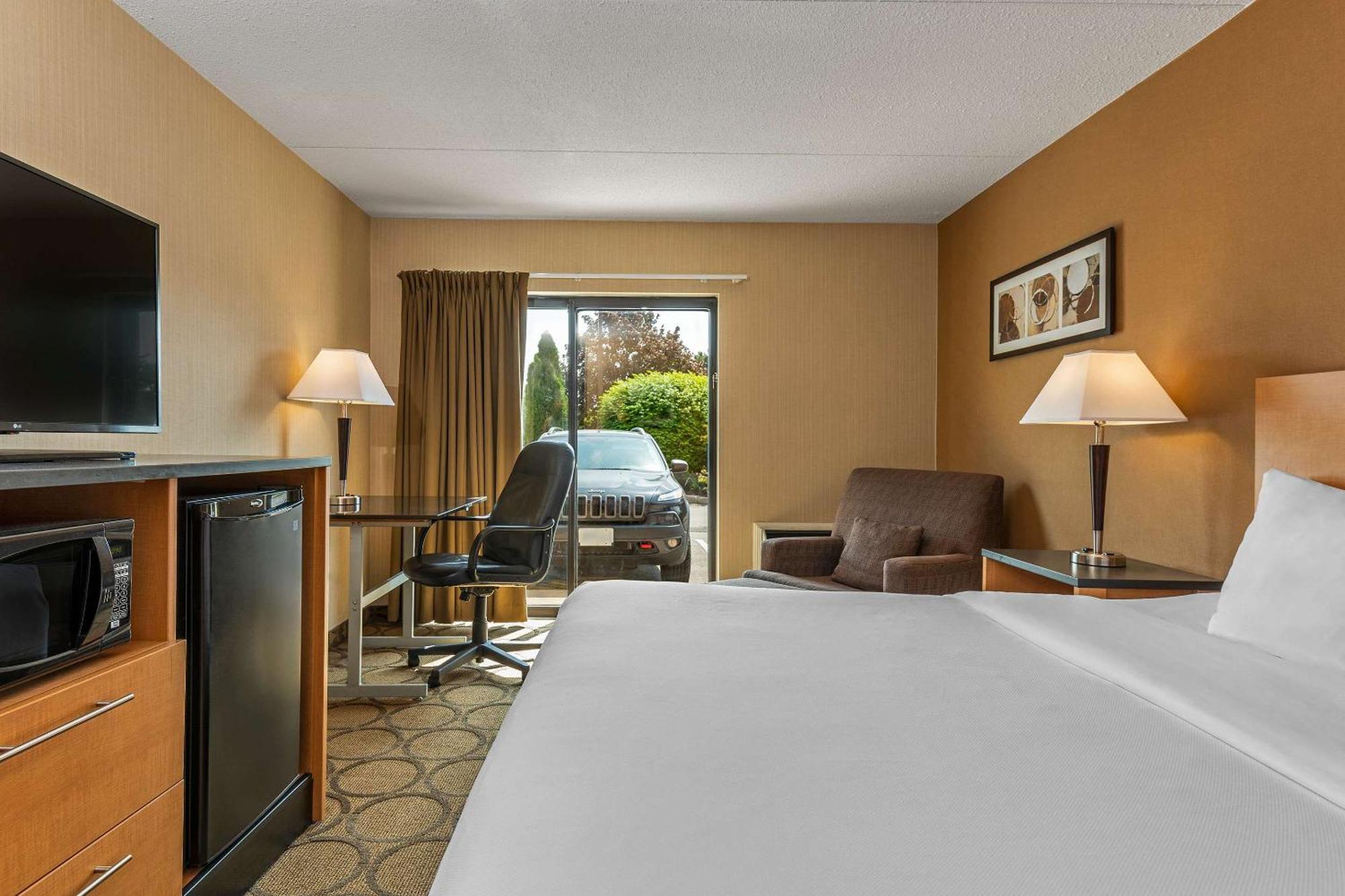 Comfort West