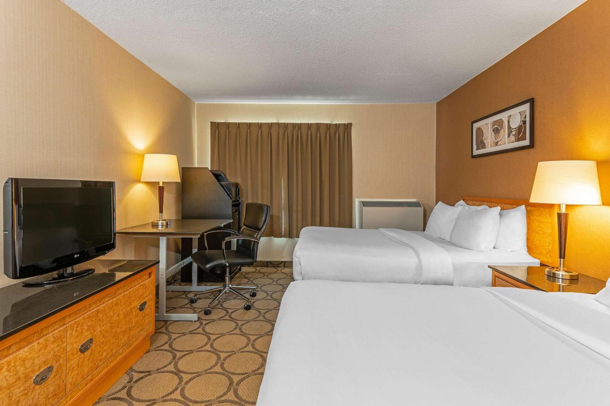 Comfort West Inn 3*