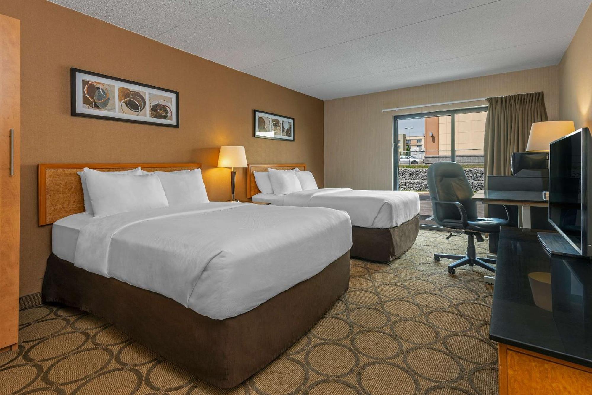 Inn Comfort West Edmonton