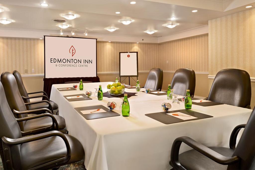 And Conference Centre Hotel 3*
