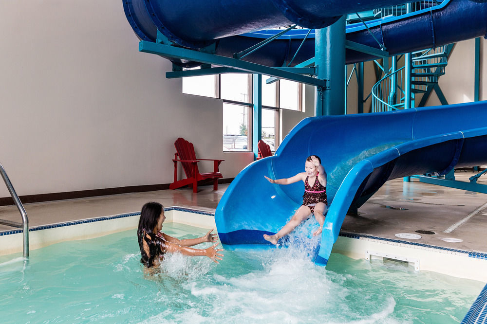 Travelodge By Wyndham West Hotel