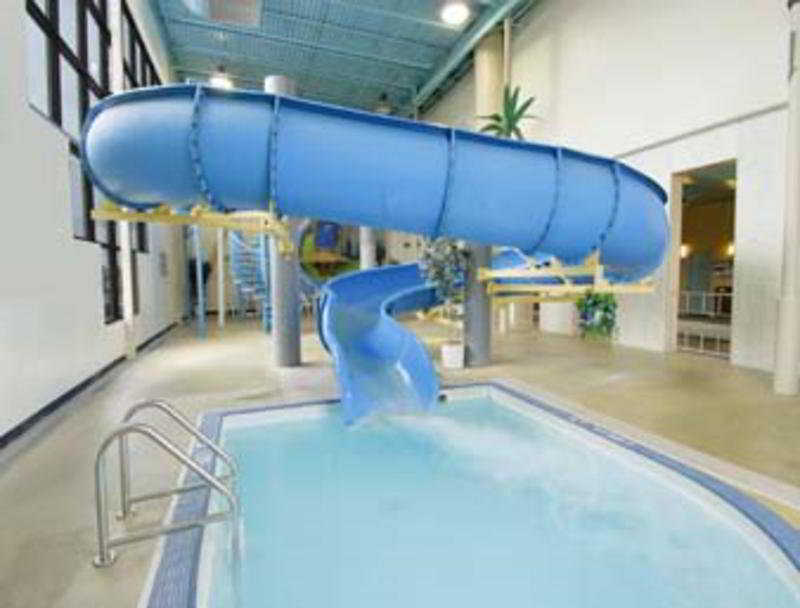 Travelodge By Wyndham West Hotel