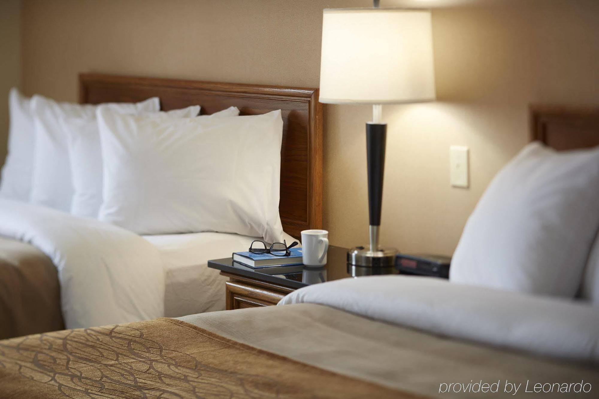 Comfort West Edmonton