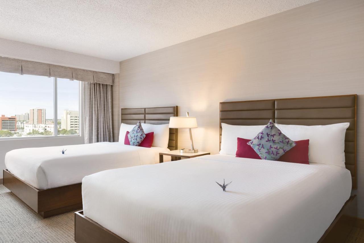 Hotel Coast Plaza By Apa Edmonton