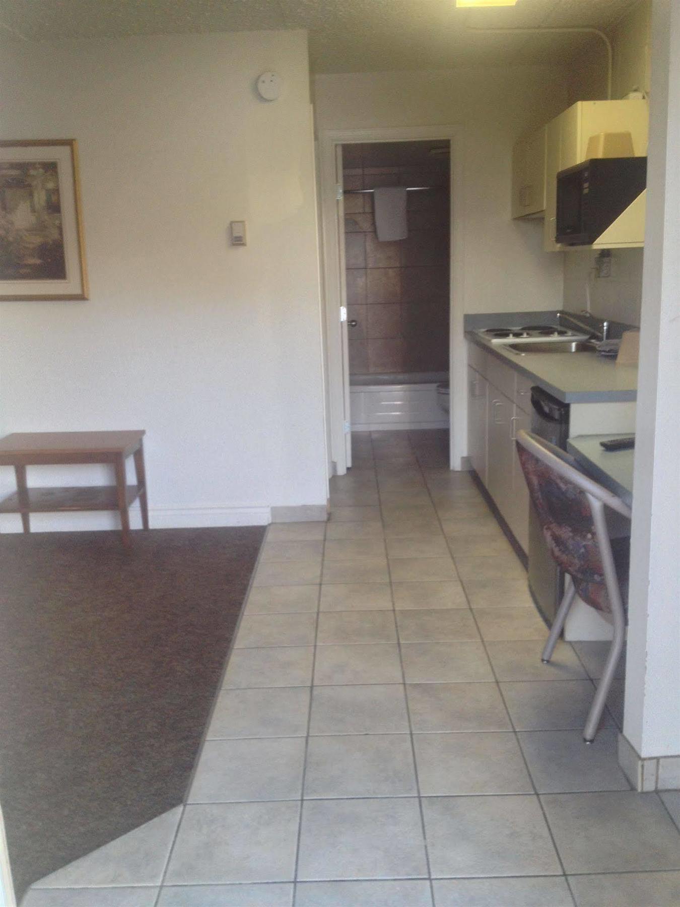Motel Eastglen 2*