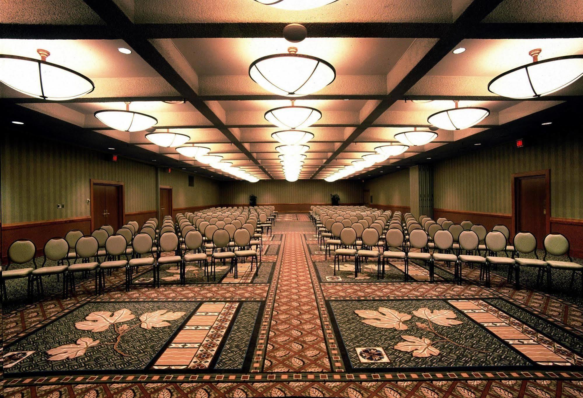 Coast Plaza By Apa 4*