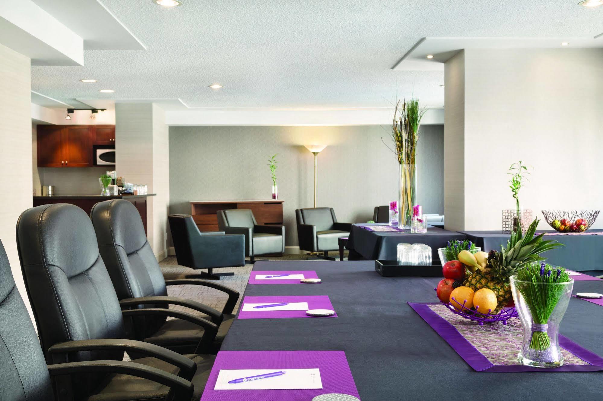 Hotel Coast Plaza By Apa
