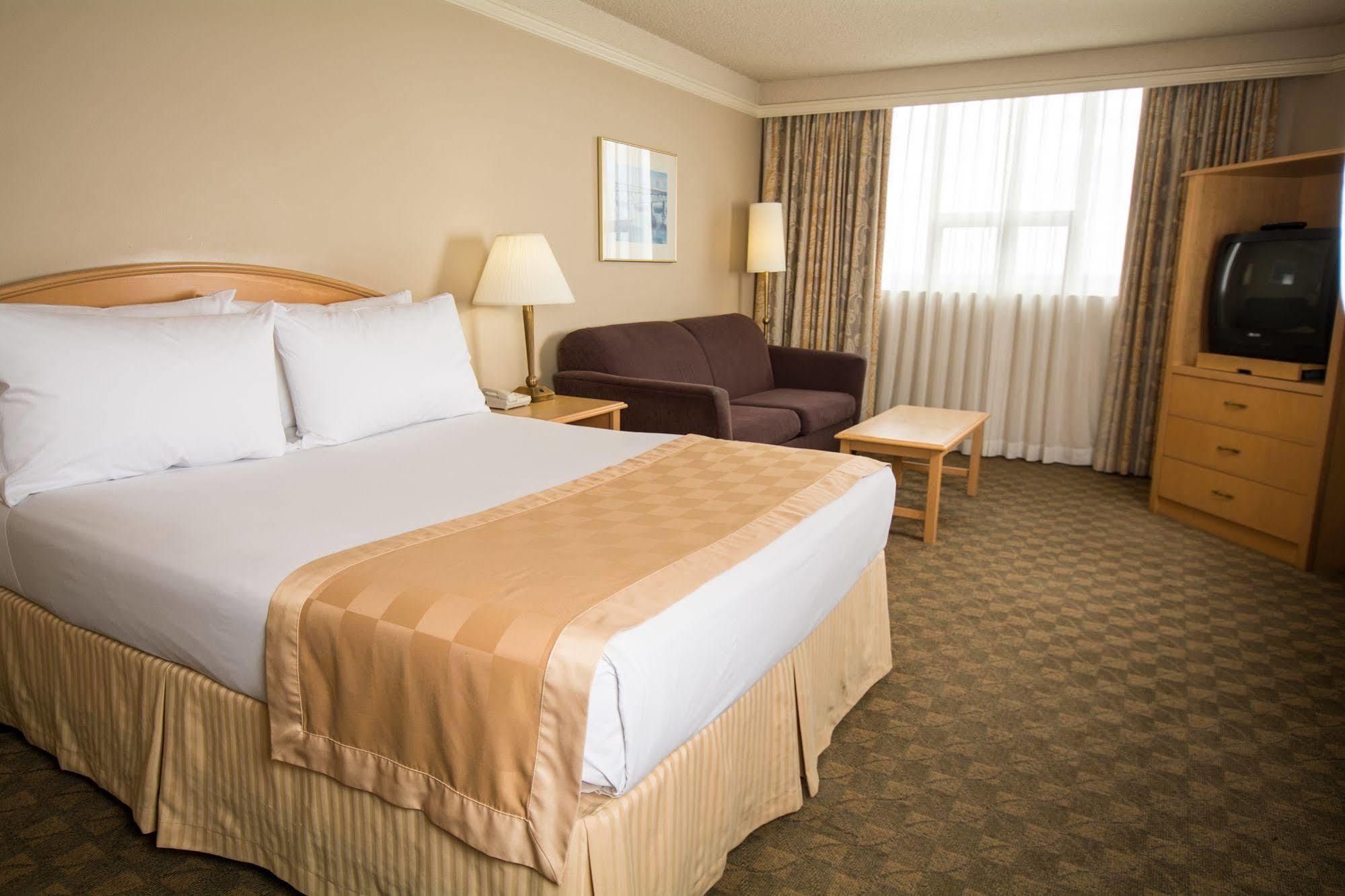 And Conference Centre 3* Edmonton