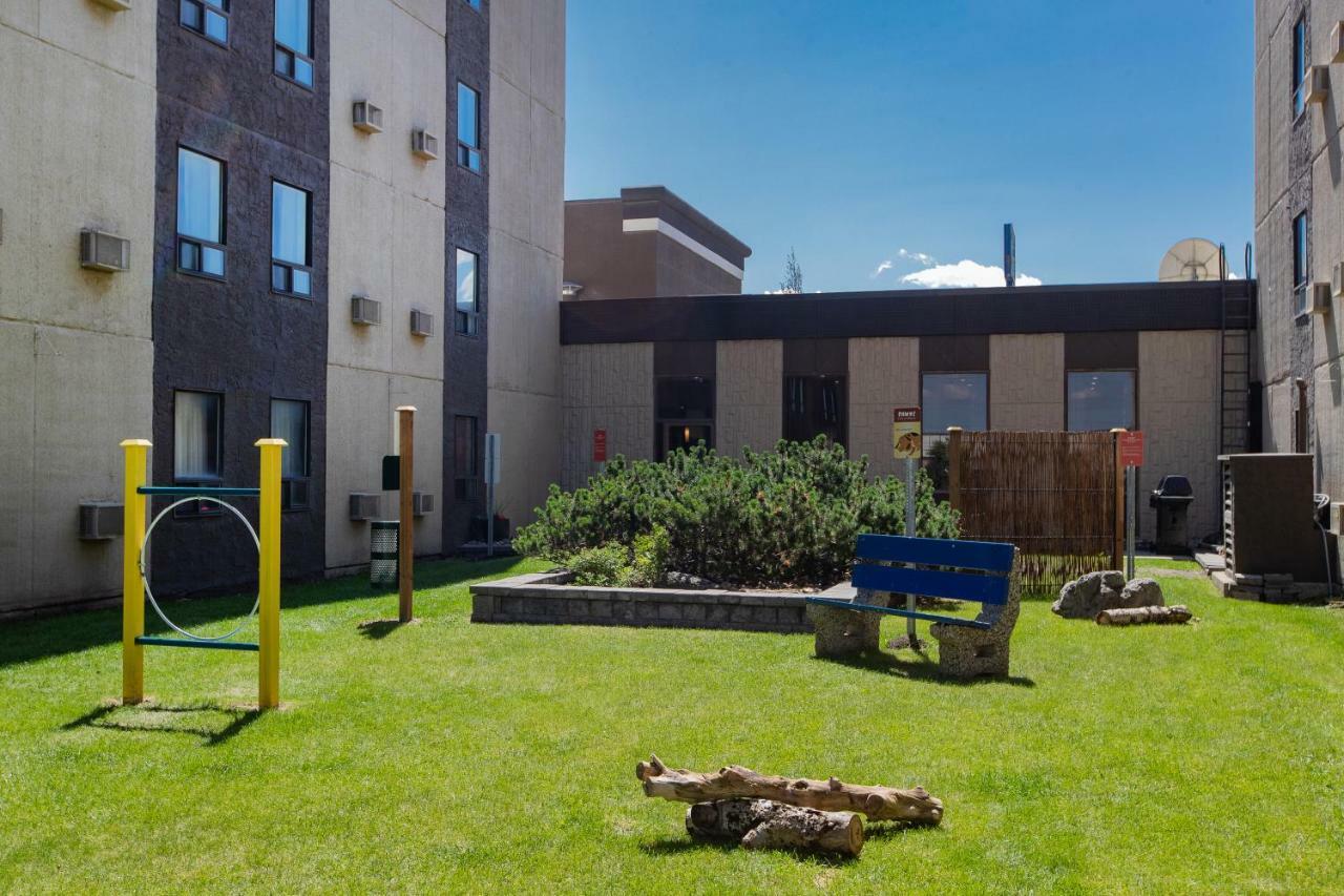 Travelodge By Wyndham West 2* Edmonton