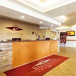 Rosslyn Inn & Suites
