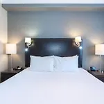 Sandman Signature Edmonton South Hotel