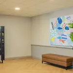 Days Inn & Suites By Wyndham West Edmonton