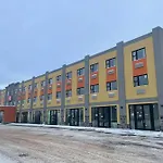 Ramada By Wyndham West Edmonton Hotel & Suites