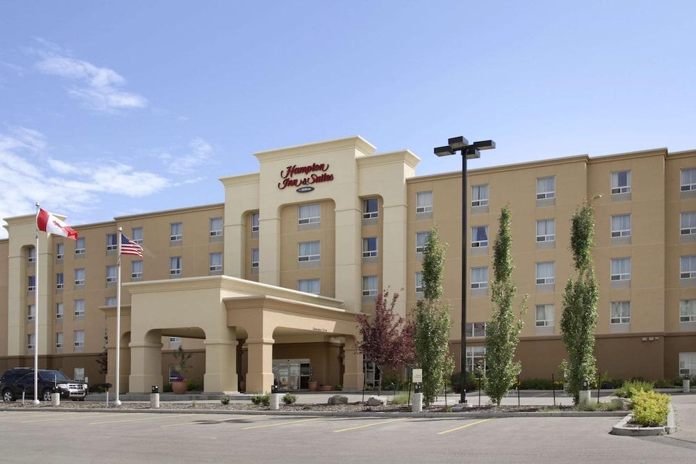 Hampton & Edmonton/west 3*