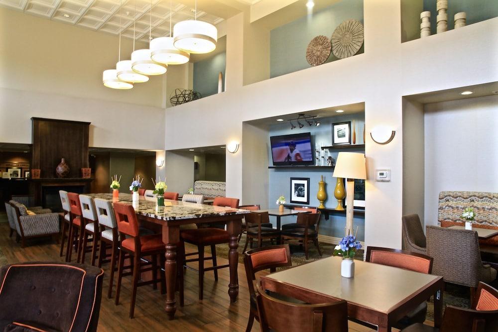 Hampton & Edmonton/west 3* Edmonton