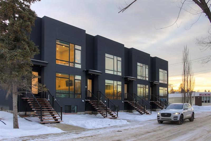 Holiday home New Luxury Townhome