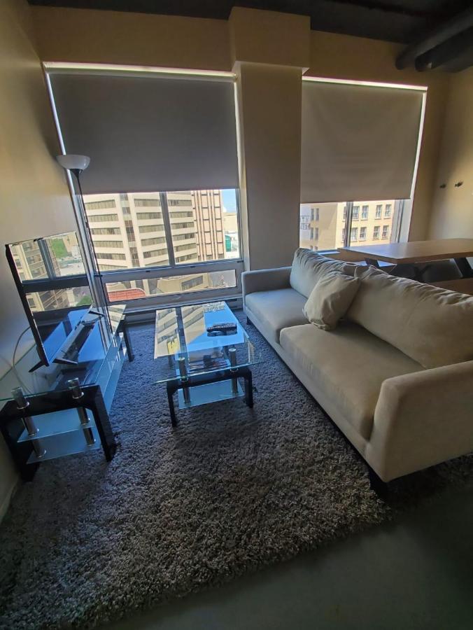 Apartment Modern Downtown Loft Near Rogers Place,shaw Conf *