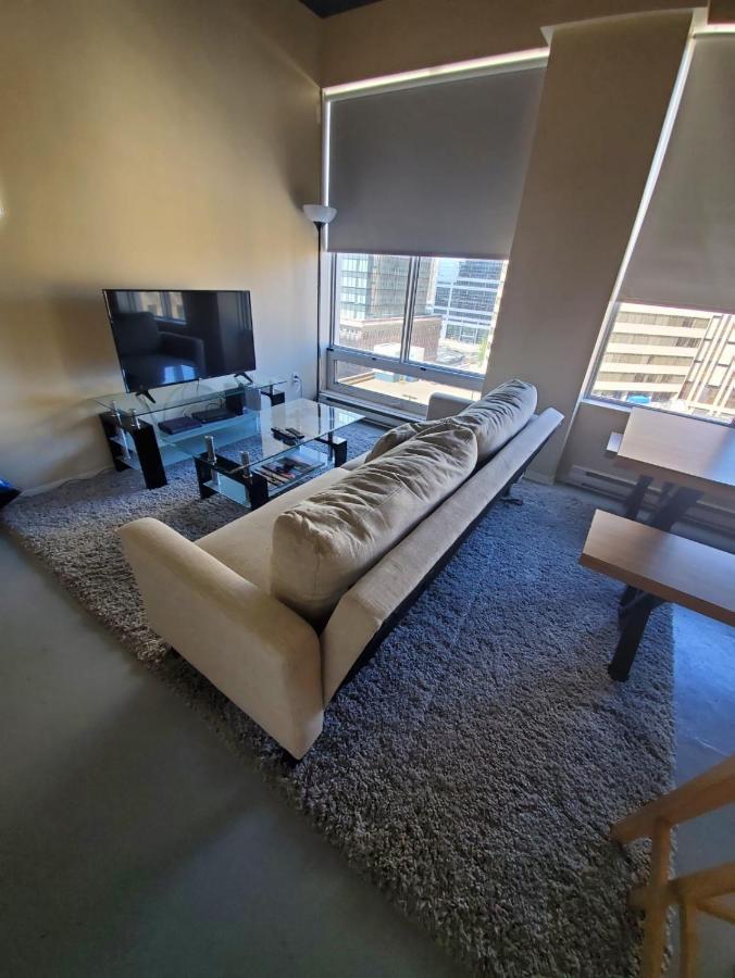 Modern Downtown Loft Near Rogers Place,shaw Conf * Edmonton