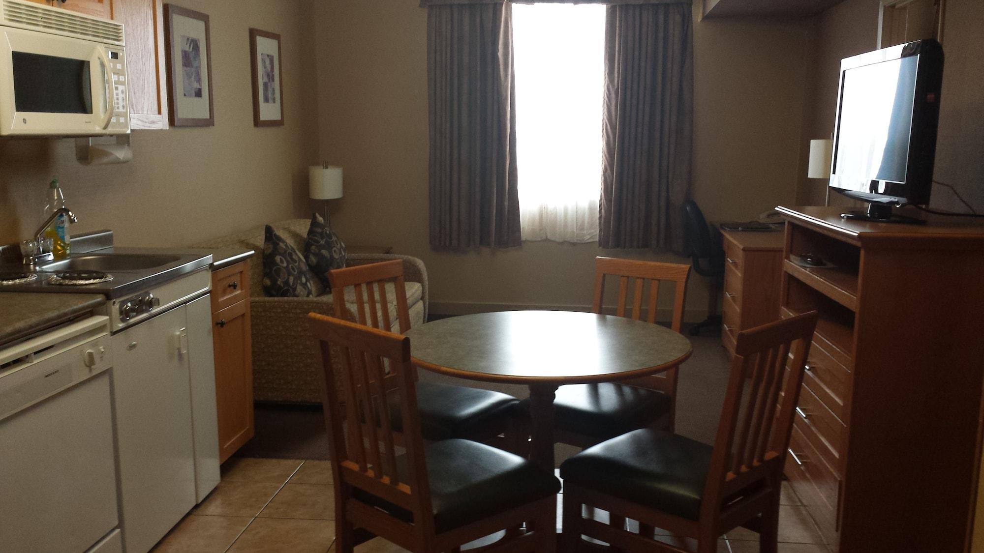 Hotel Days & By Wyndham West 3*