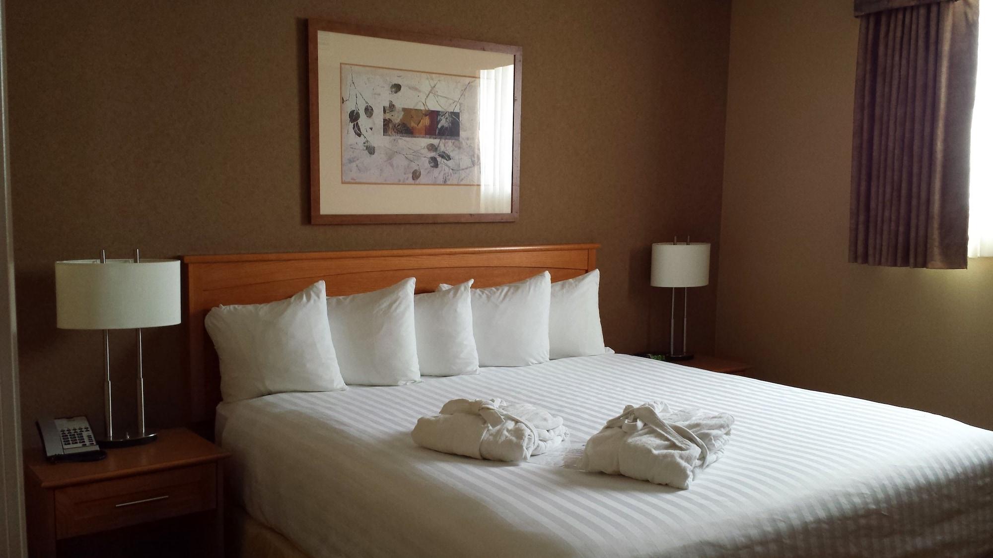 Hotel Days & By Wyndham West