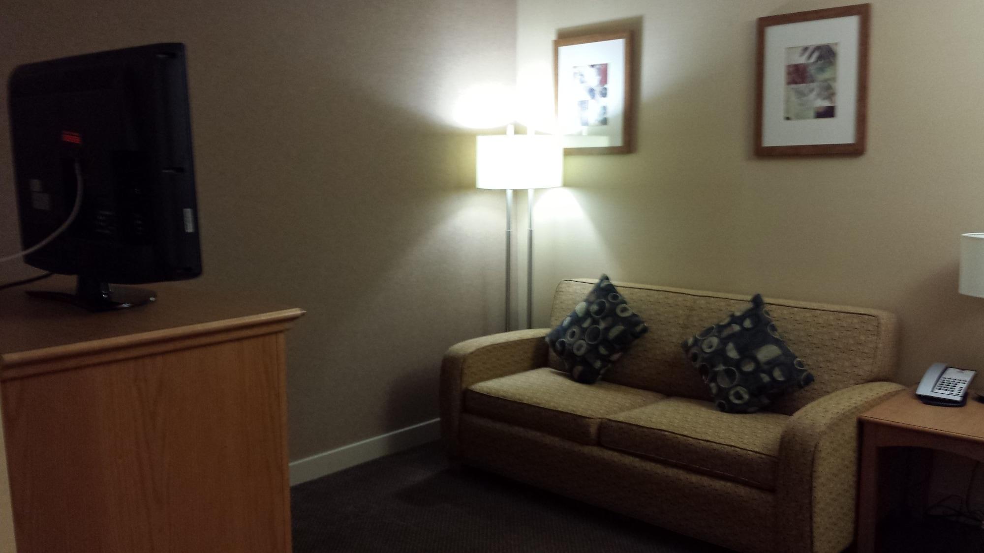 Days & By Wyndham West 3*