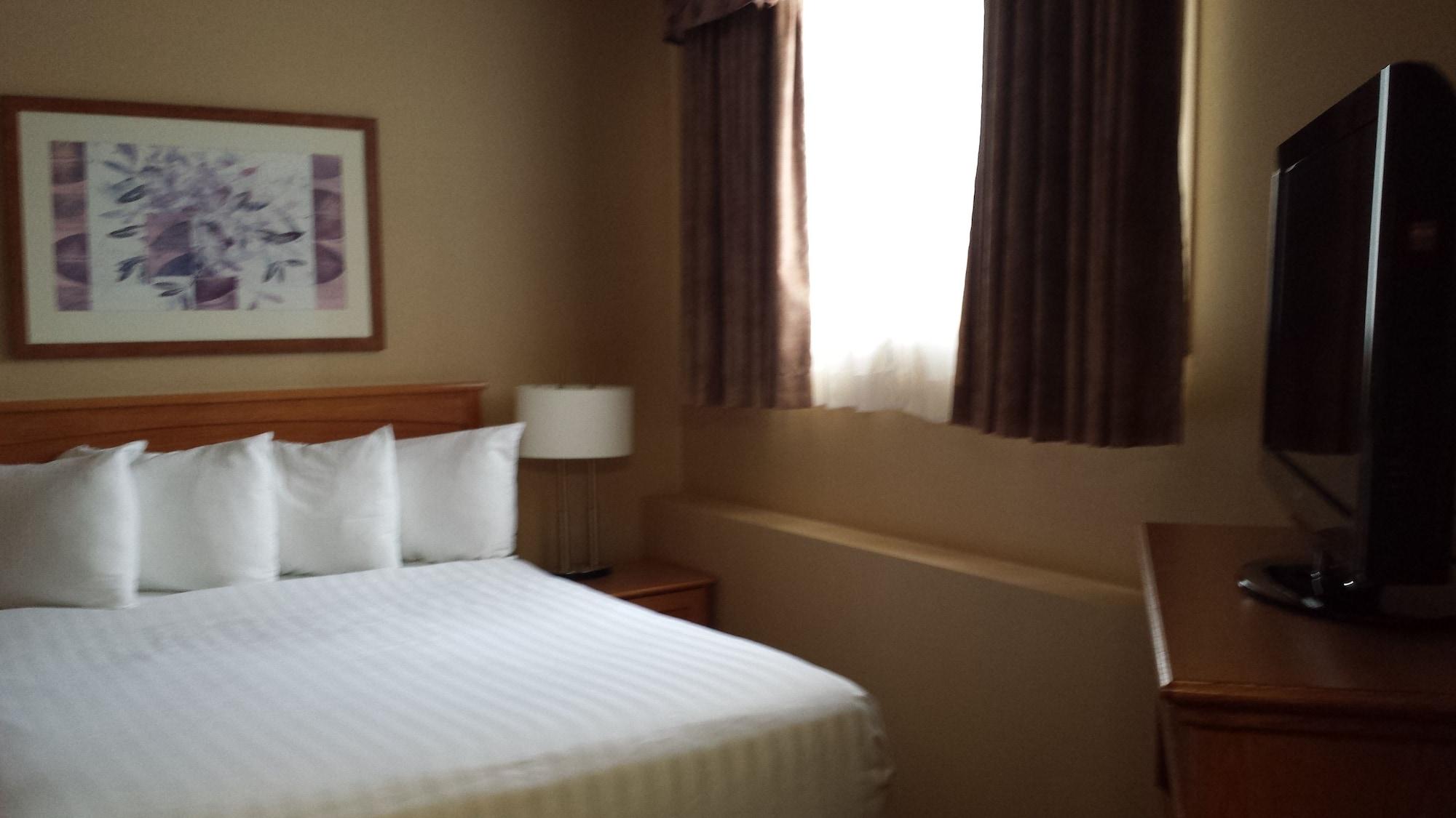 Days & By Wyndham West 3* Edmonton