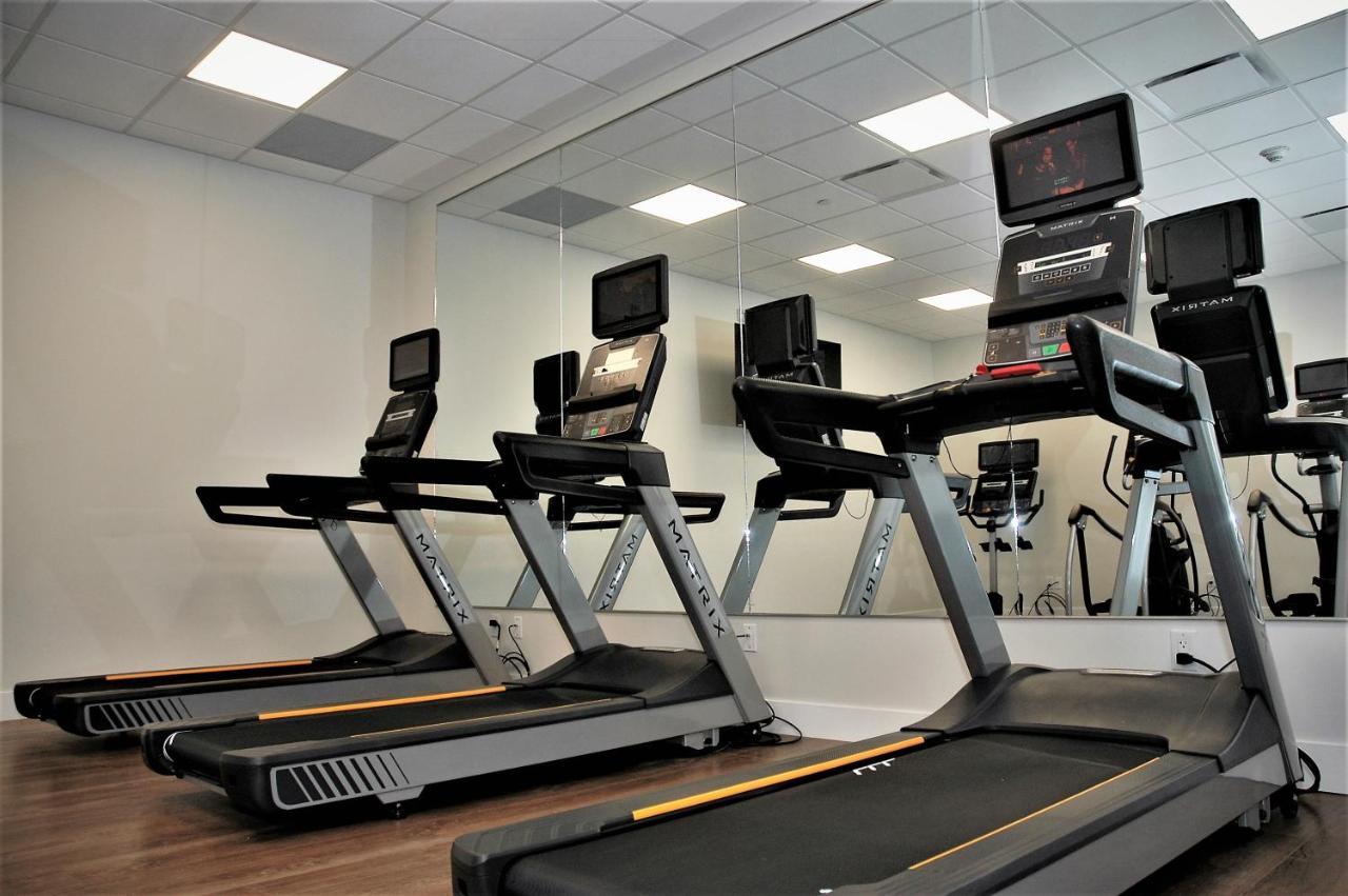 Express & - Sw - Windermere By Ihg 3* Edmonton