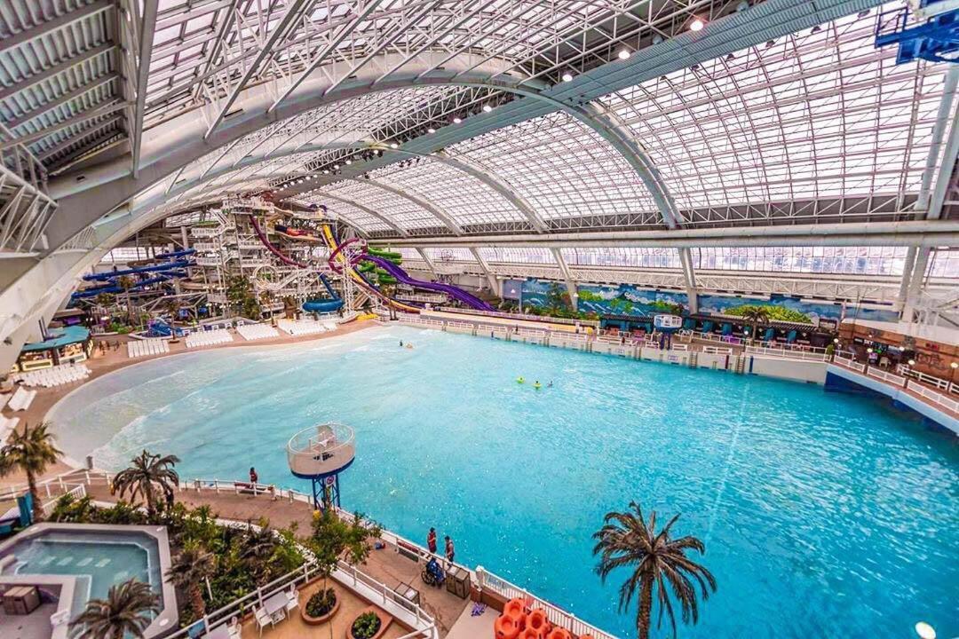Executive - Long Welcome - Garage Parking - Free Wifi & Netflix Holiday home *