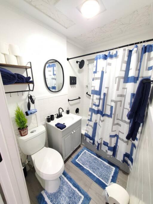 Private & Comfortable Full House Near Royal Alexandra Hospital Stadium Downtown & Mall Access
