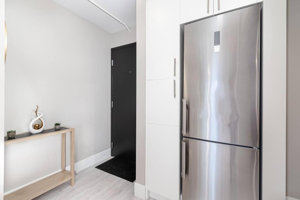 Apartment Modern & Stylish 1-bedroom Unit
